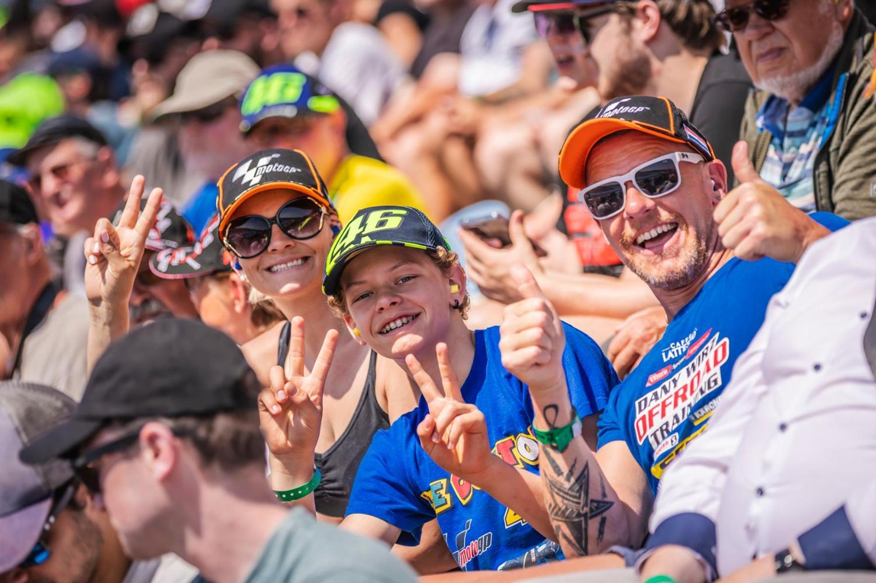 100 Jaar Tt Circuit Assen 2025 Glamping Incl Stroom 外观 照片